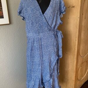 Chic Asymmetrical Blue Floral Dress